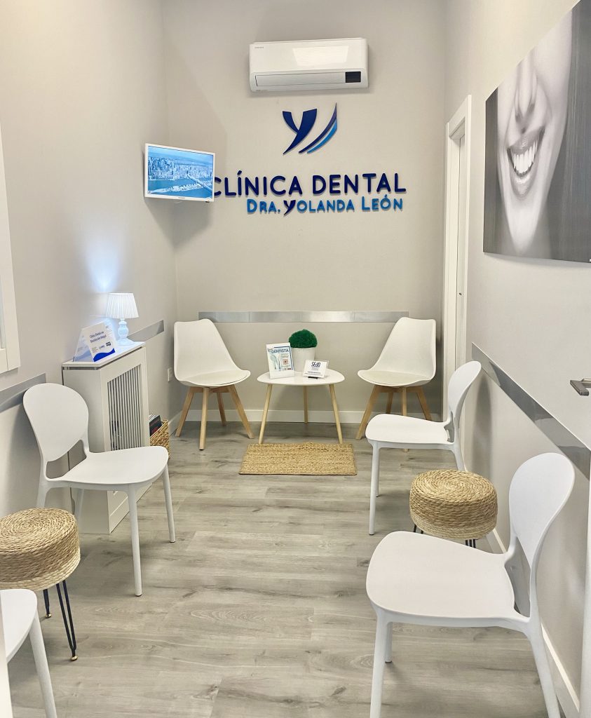 Clínica dental en Ambroz, Granada